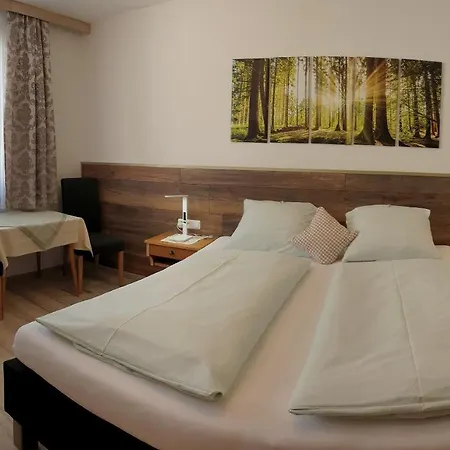 Guest house Bergfrieden Leutasch/seefeld 3*