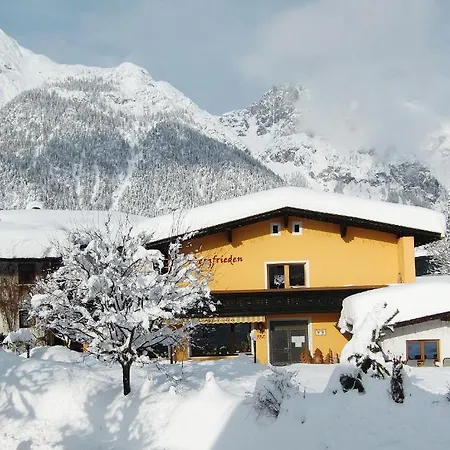 Guest house Bergfrieden Leutasch/seefeld Leutasch