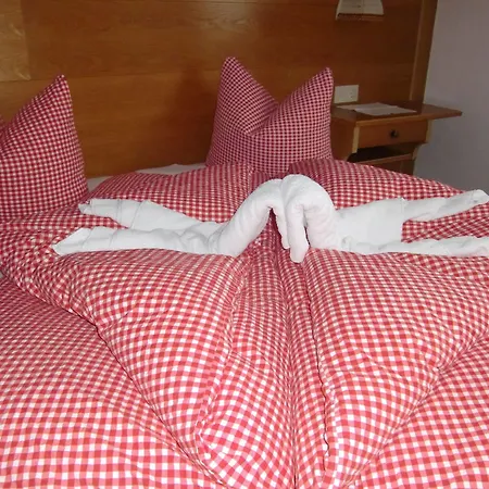 Pensjonat Bergfrieden Leutasch/seefeld 3*