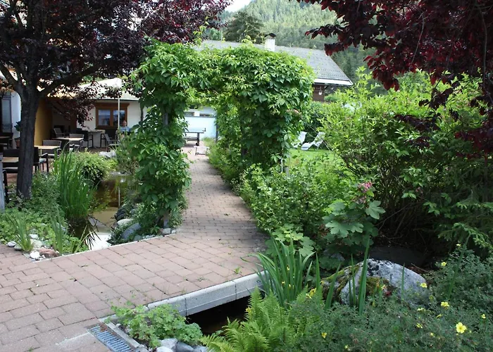 게스트하우스 Bergfrieden Leutasch/seefeld 3*